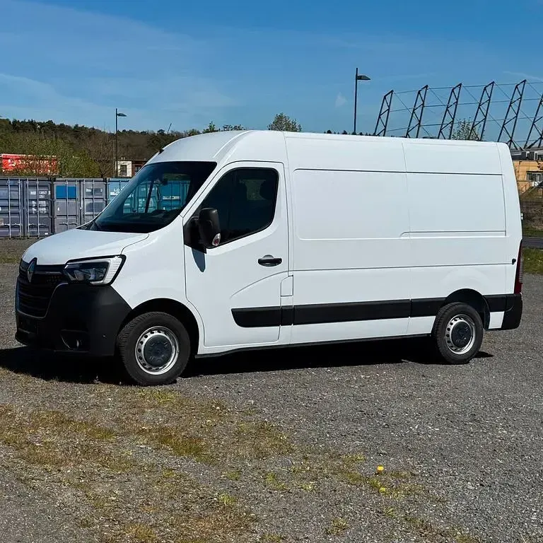 Second-hand Renault Master Basis 179 CP (131 kW) 2024 Alb Monovolum