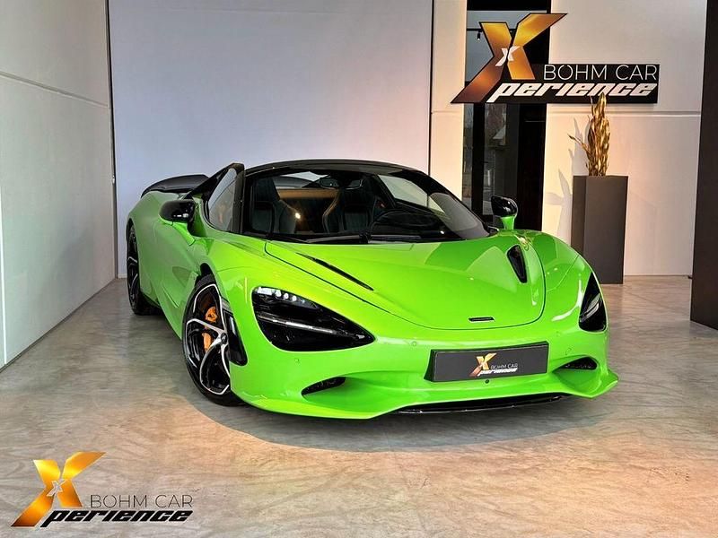 Gebraucht McLaren 750S 751 PS (552 kW) 2024 Grün Cabrio
