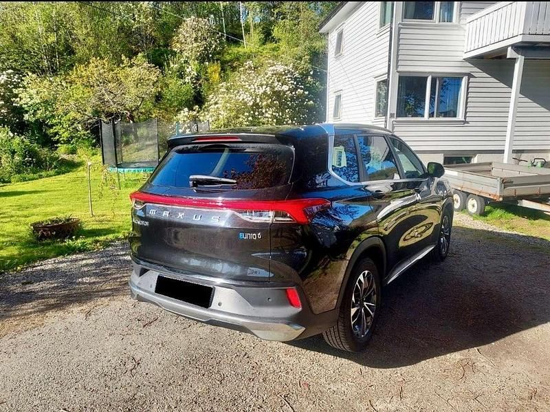 Second-hand Maxus D60e 130 kW (177 CP) 2022 Negru SUV