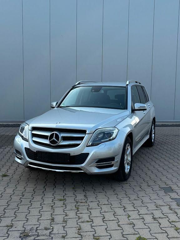 Silber Gebraucht 2014 Mercedes GLK220 SUV | 21.500 € (Fairer Preis) - Bild 1/4