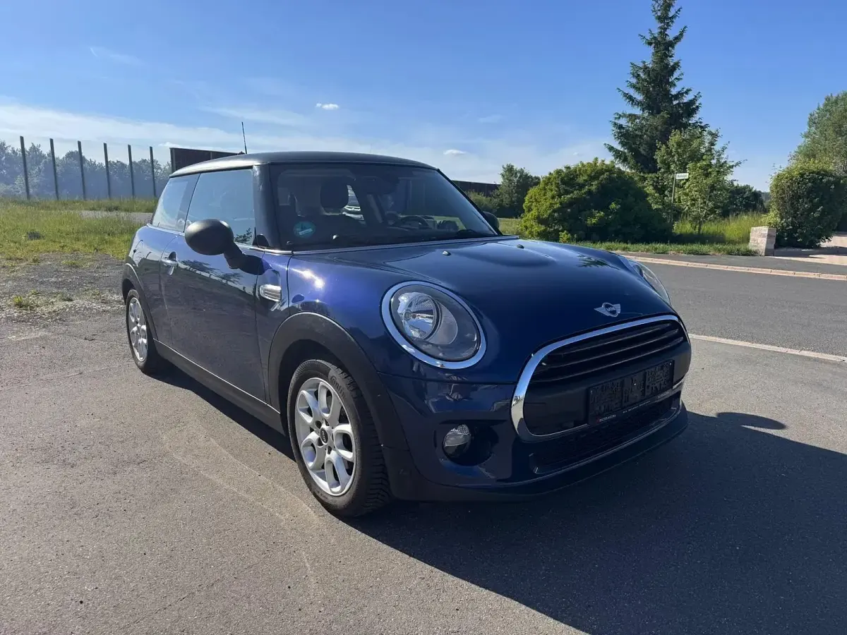 Gebraucht Mini ONE 102 PS (75 kW) 2016 Blau Kleinwagen