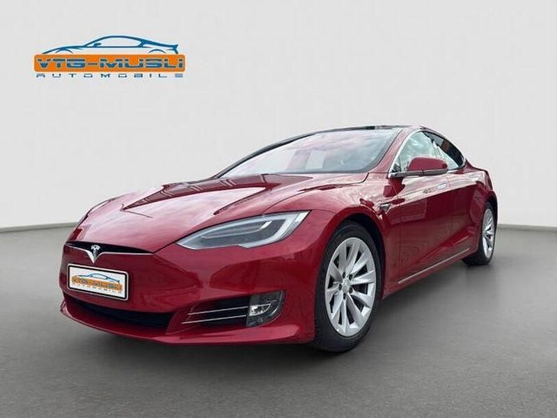 Rot Gebraucht 2017 Tesla Model S Performance Kleinwagen | 24.988 € (Fairer Preis) - Bild 1/4