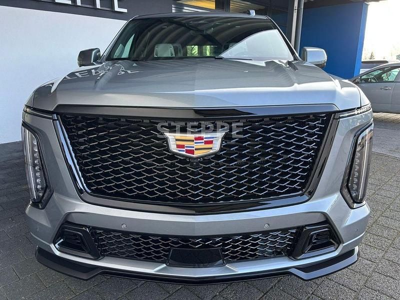 Neu Cadillac Escalade 689 PS (506 kW) 2026 Silber SUV