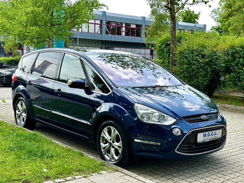 Blau Gebraucht 2010 Ford S-MAX Titanium Van / Kleinbus | 4.490 € (Guter Preis) - Bild 1/4