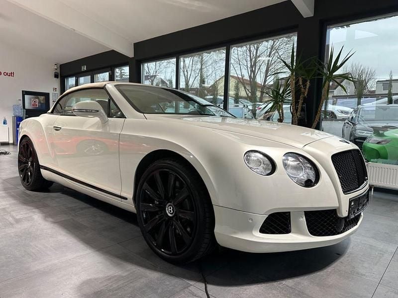 Weiß Gebraucht 2012 Bentley Continental GT Convertible Cabrio | 84.000 € - Bild 1/4