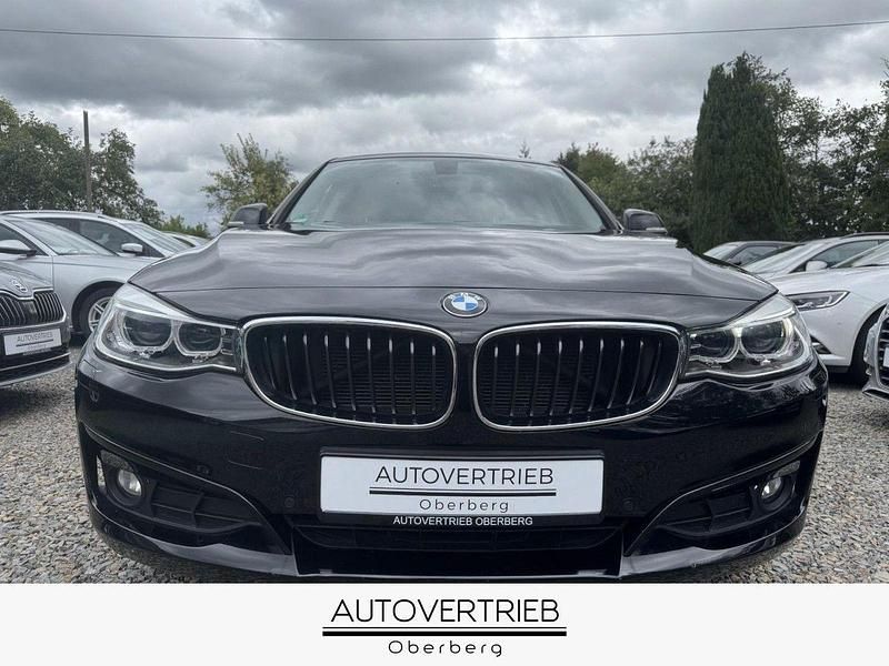 Schwarz Gebraucht 2015 BMW 320 Gran Turismo Sport Line Limousine | 8.990 € (Superpreis) - Bild 1/4
