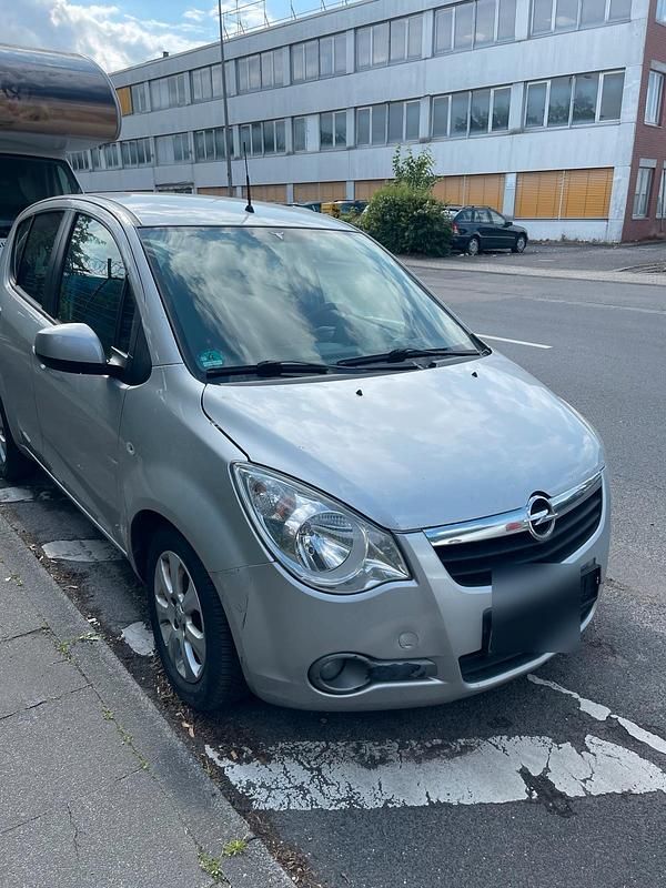 Silber Gebraucht 2009 Opel Agila Limousine | 1.350 € (Guter Preis) - Bild 1/4