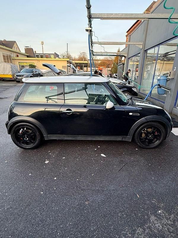 Gebraucht Mini Cooper 116 PS (85 kW) 2003 Schwarz Kleinwagen