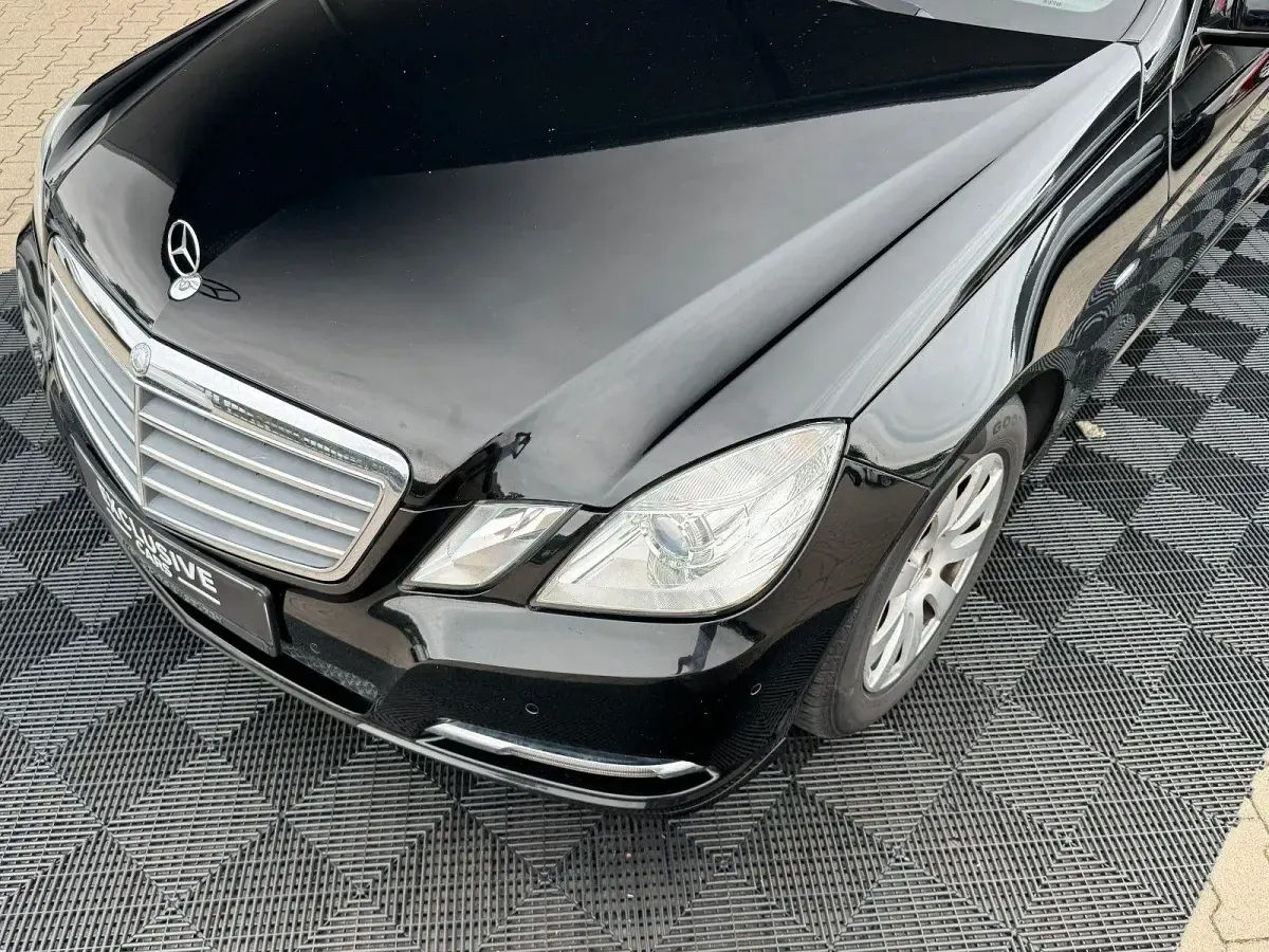 Gebraucht Mercedes E250 204 PS (150 kW) 2012 Schwarz Kombi