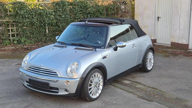 Silber Gebraucht 2006 Mini Cooper Cabriolet Cabrio | 2.850 € (Guter Preis) - Bild 1/4