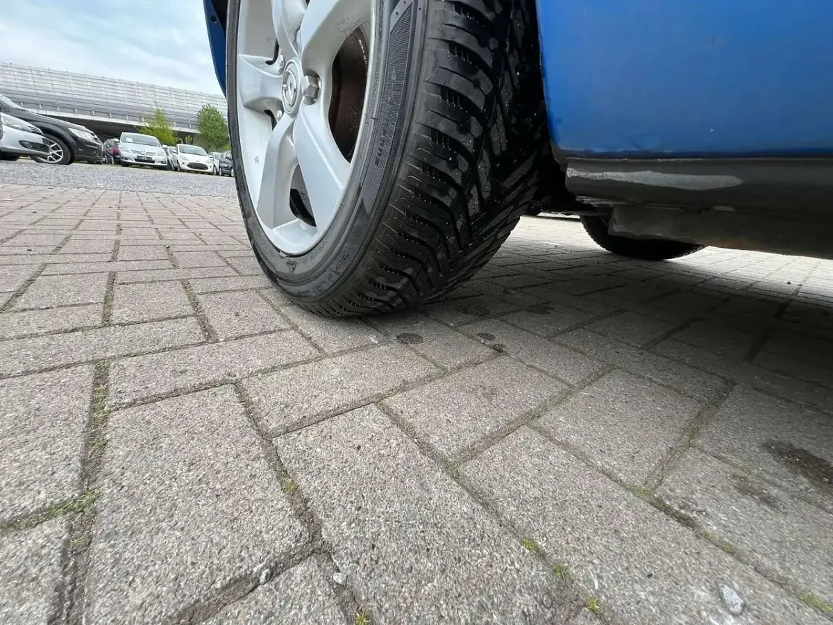 Gebraucht Mazda 3 Active 150 PS (110 kW) 2005 Blau Limousine