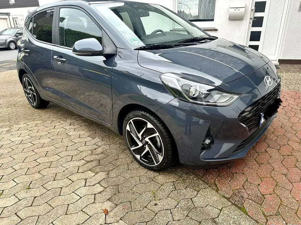 Gebraucht Hyundai i10 Prime 79 PS (58 kW) 2024 Grau Kleinwagen