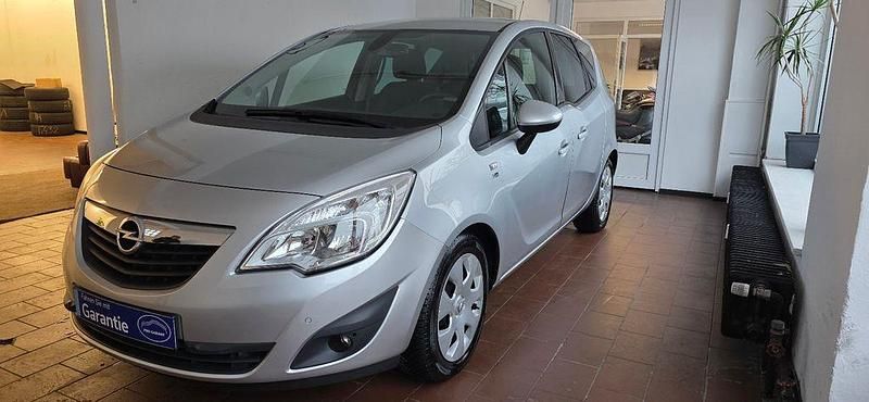 Gebraucht Opel Meriva 120 PS (88 kW) 2012 Silber Van / Kleinbus