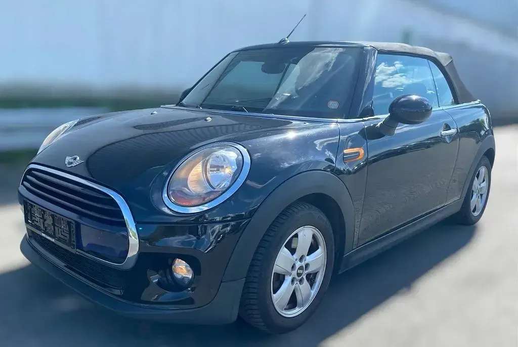Gebraucht Mini Cooper D Cabriolet 116 PS (85 kW) 2017 Schwarz Cabrio