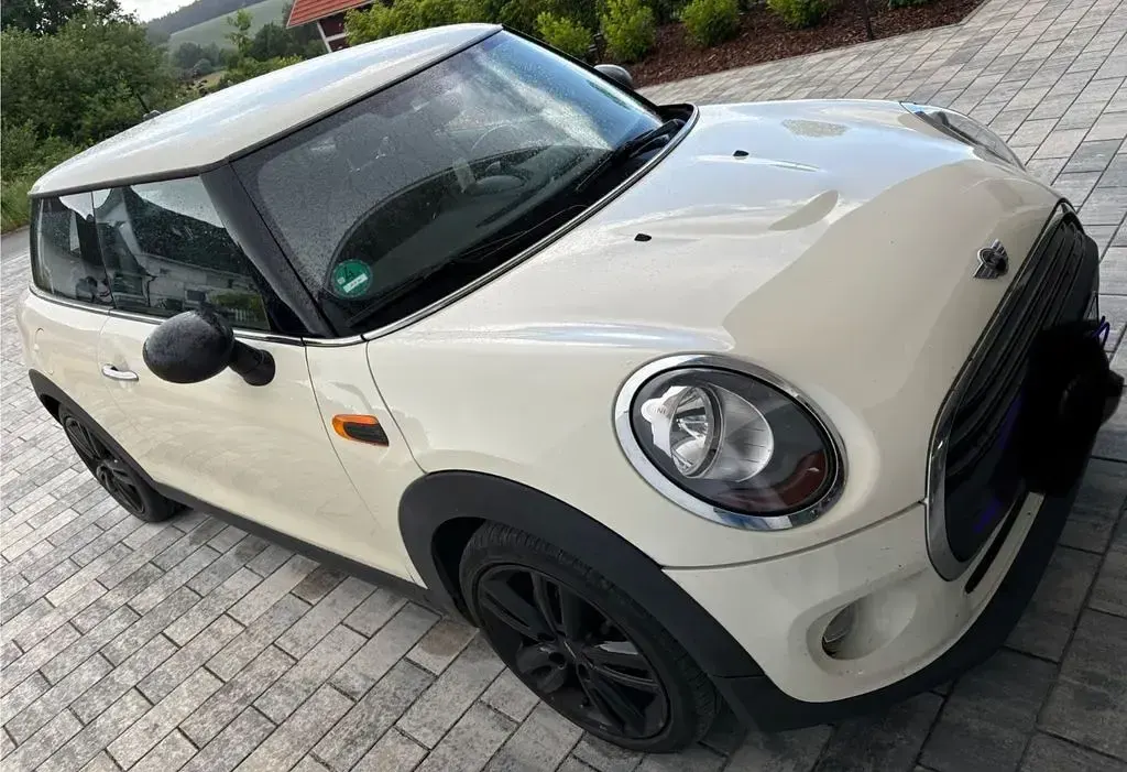 Gebraucht Mini ONE 102 PS (75 kW) 2016 Weiß Kleinwagen