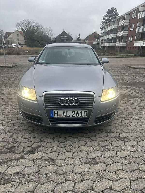Gebraucht Audi A6 177 PS (130 kW) 2005 Grau Limousine