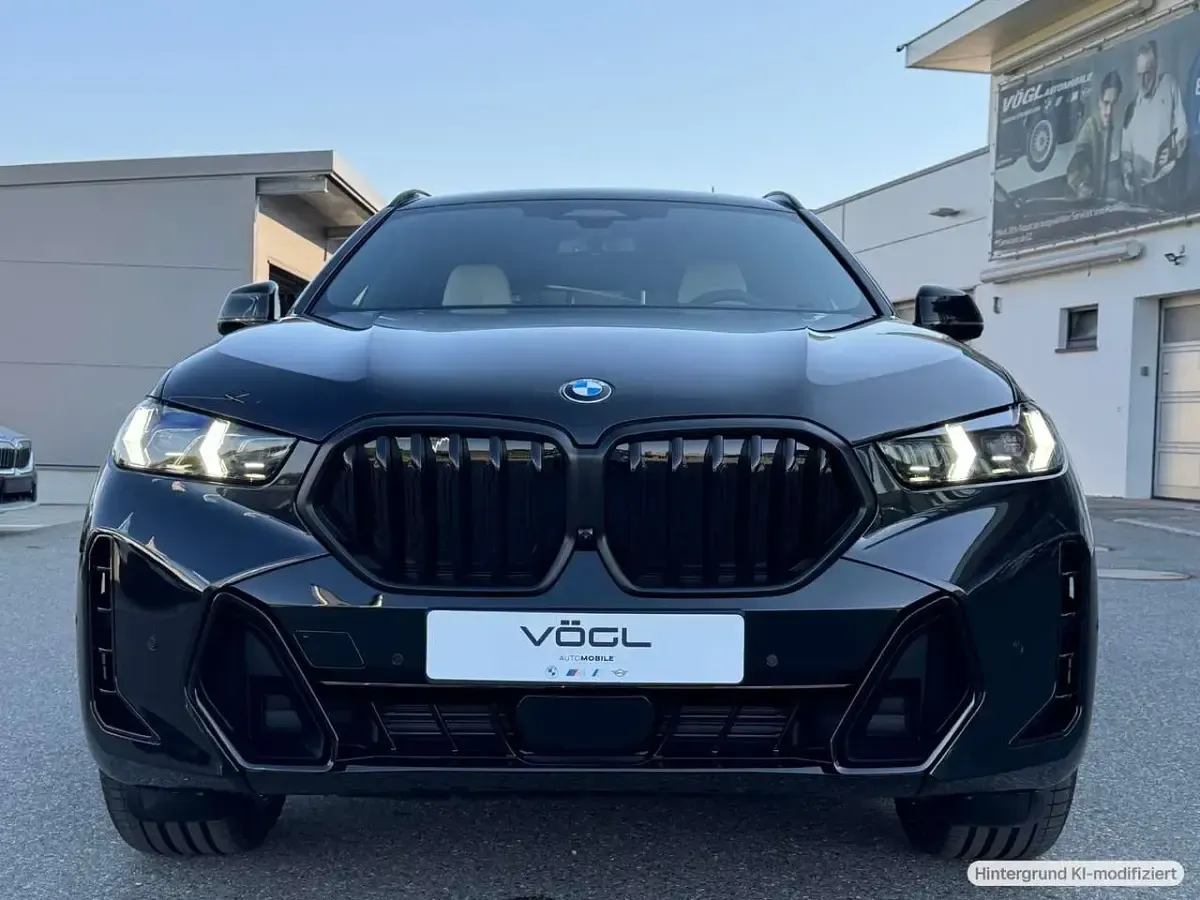 Gebraucht BMW X6 M Sport 340 PS (250 kW) 2026 Saphirschwarz SUV