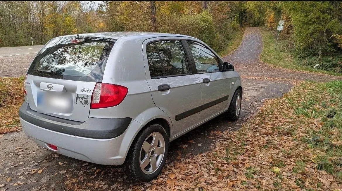 Gebraucht Hyundai Getz 63 PS (46 kW) 2006 Silber Kleinwagen