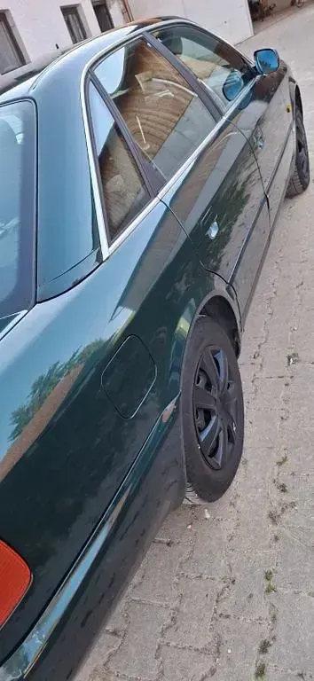 Second-hand Audi A6 140 CP (102 kW) 1997 Verde Berlinǎ