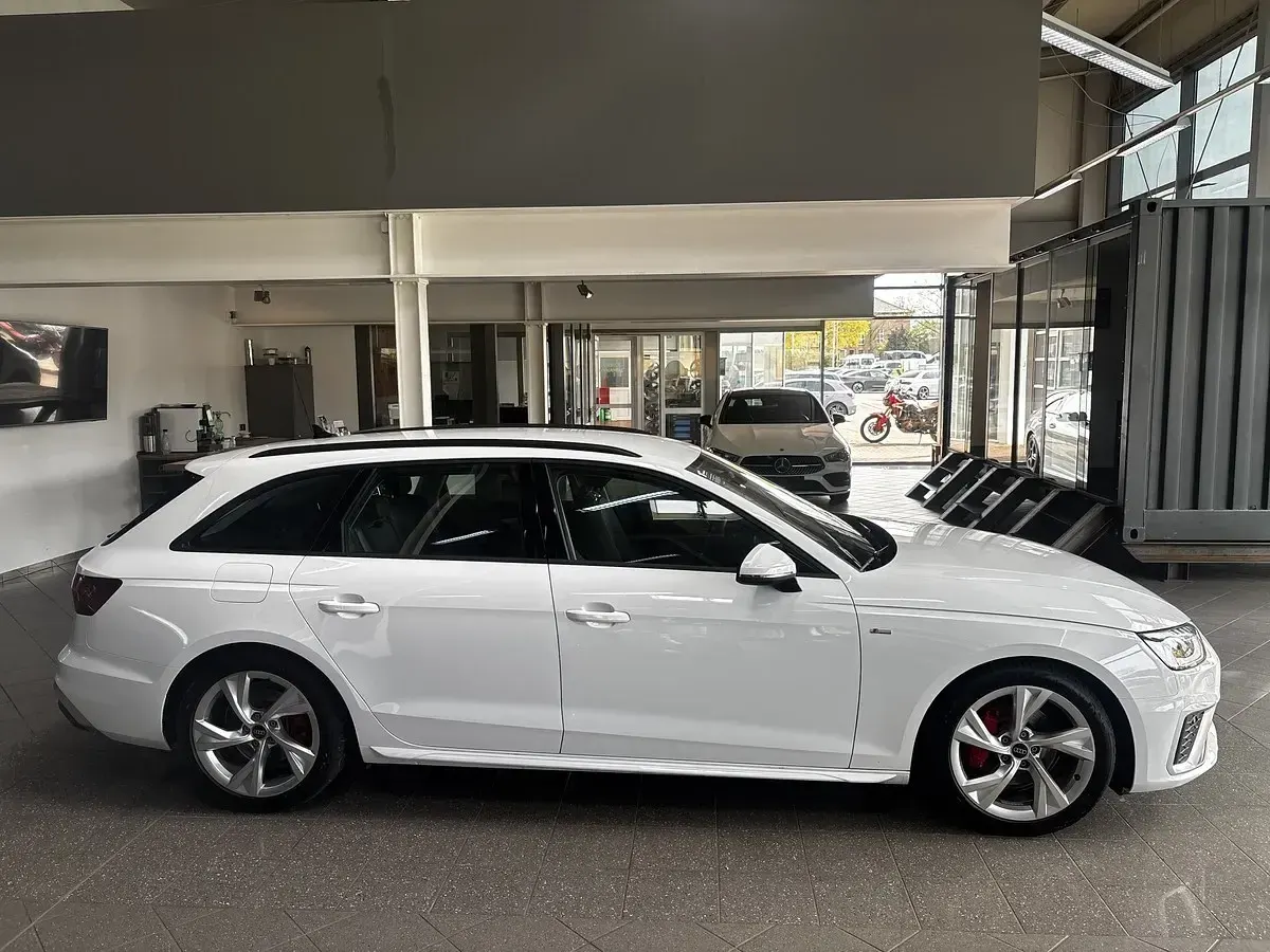 Brugt Audi A4 S-Line 204 HK (150 kW) 2023 Hvid Stationcar