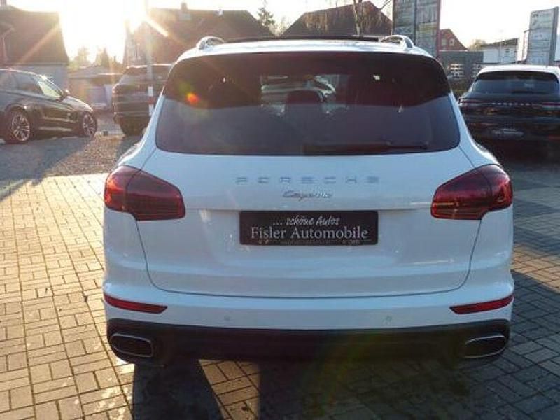Gebraucht Porsche Cayenne Platinum Edition 324 PS (238 kW) 2017 Weiss SUV