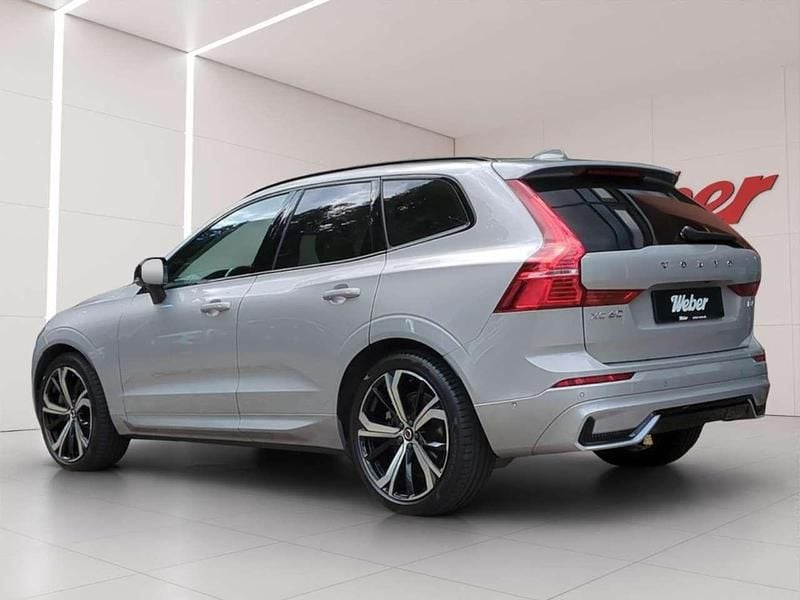 Gebraucht Volvo XC60 Ultimate 197 PS (144 kW) 2023 Silber SUV