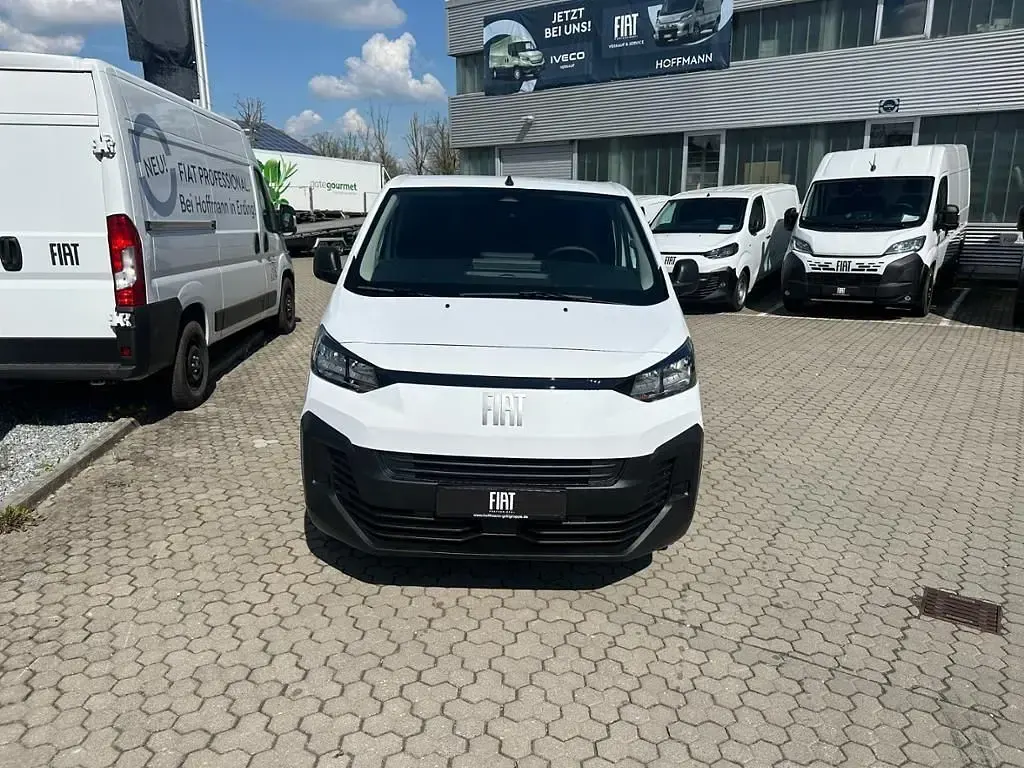 Gebraucht Fiat e-Scudo L2 75 kWh 100 kW (136 PS) 2026 Weiss gelato weiss Van / Kleinbus