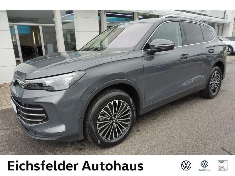 Grau Gebraucht 2024 VW Tiguan Elegance SUV | 49.990 € (Teuer) - Bild 1/4