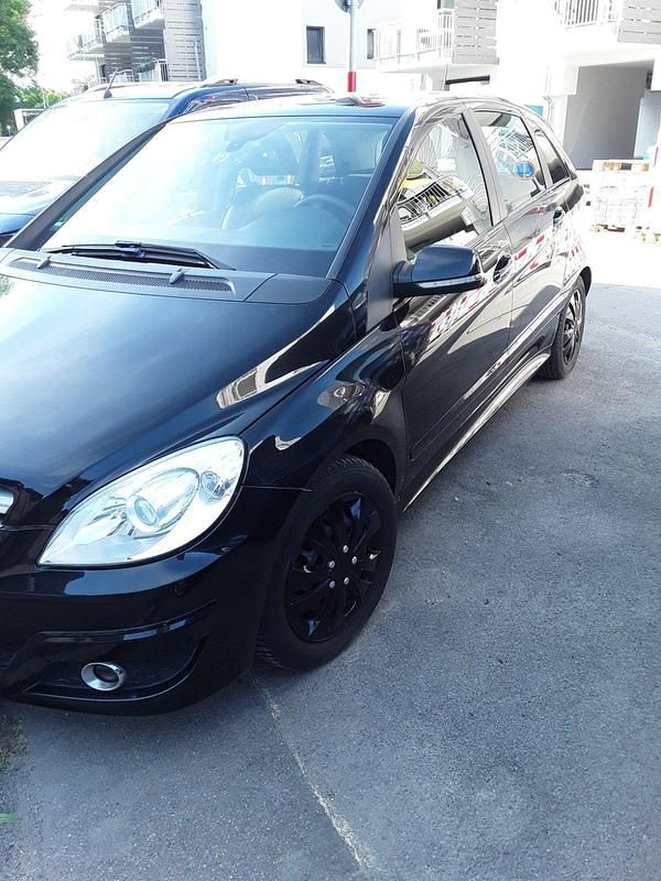 Gebraucht Mercedes B180 2008 Schwarz Van / Kleinbus