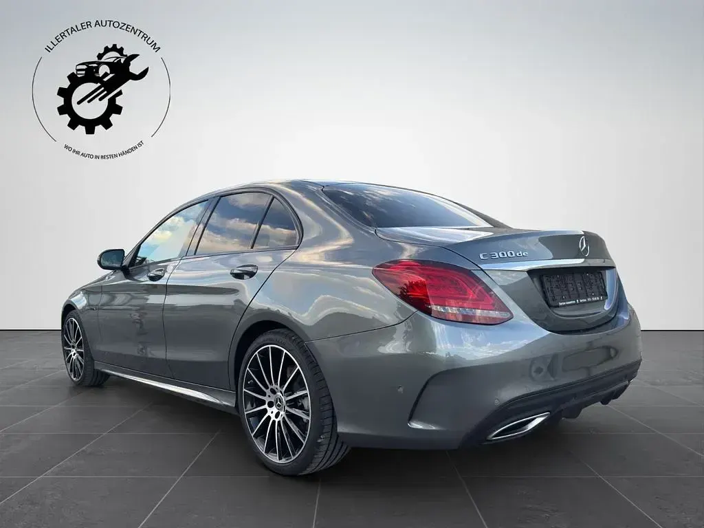 Gebraucht Mercedes C300e 306 PS (225 kW) 2020 Grau Limousine