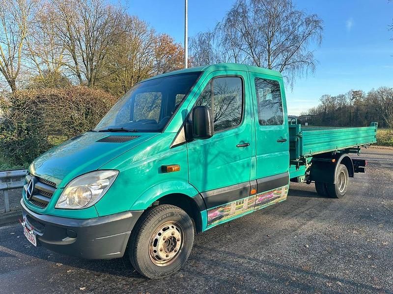 Gebraucht Mercedes Sprinter 190 PS (139 kW) 2011 Grün Van