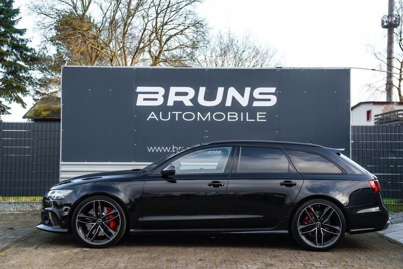 Gebraucht Audi RS6 Ambiente 560 PS (411 kW) 2015 Mythosschwarz metallic Kombi