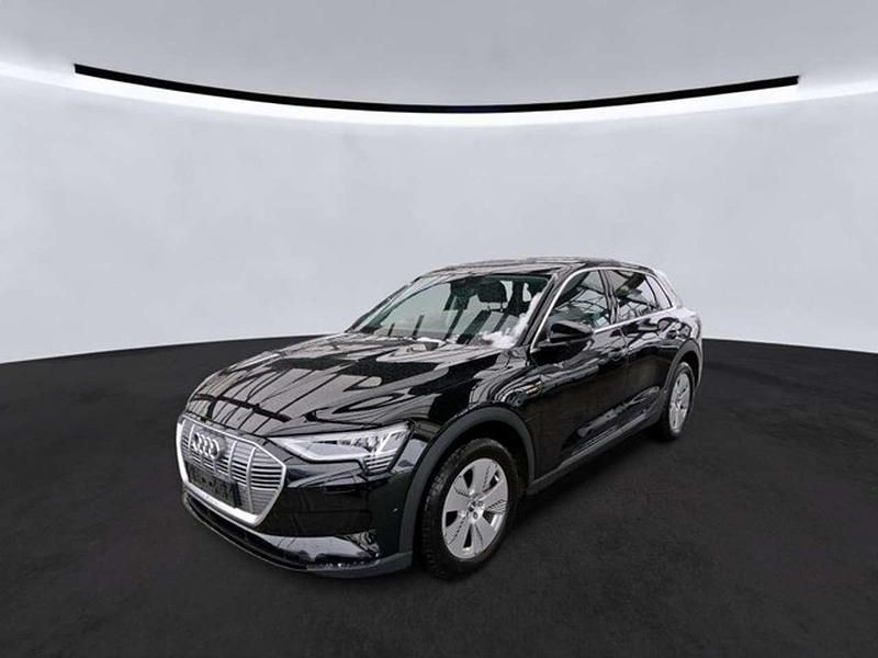 Gebraucht Audi e-tron Sport 300 kW (408 PS) 2023 Brillantschwarz SUV