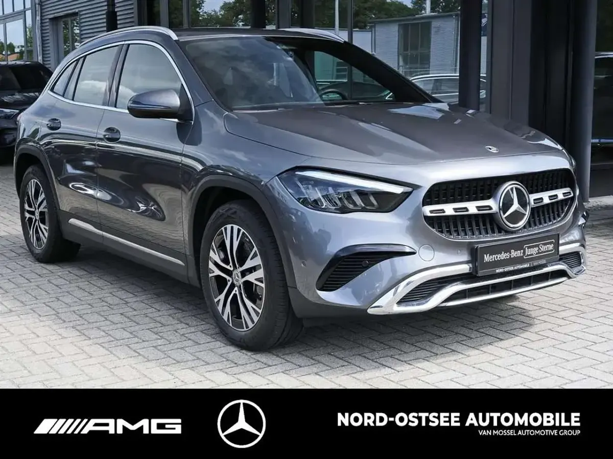Gebraucht Mercedes GLA200 Progressive 150 PS (110 kW) 2025 Metalliclack mountaingrau SUV