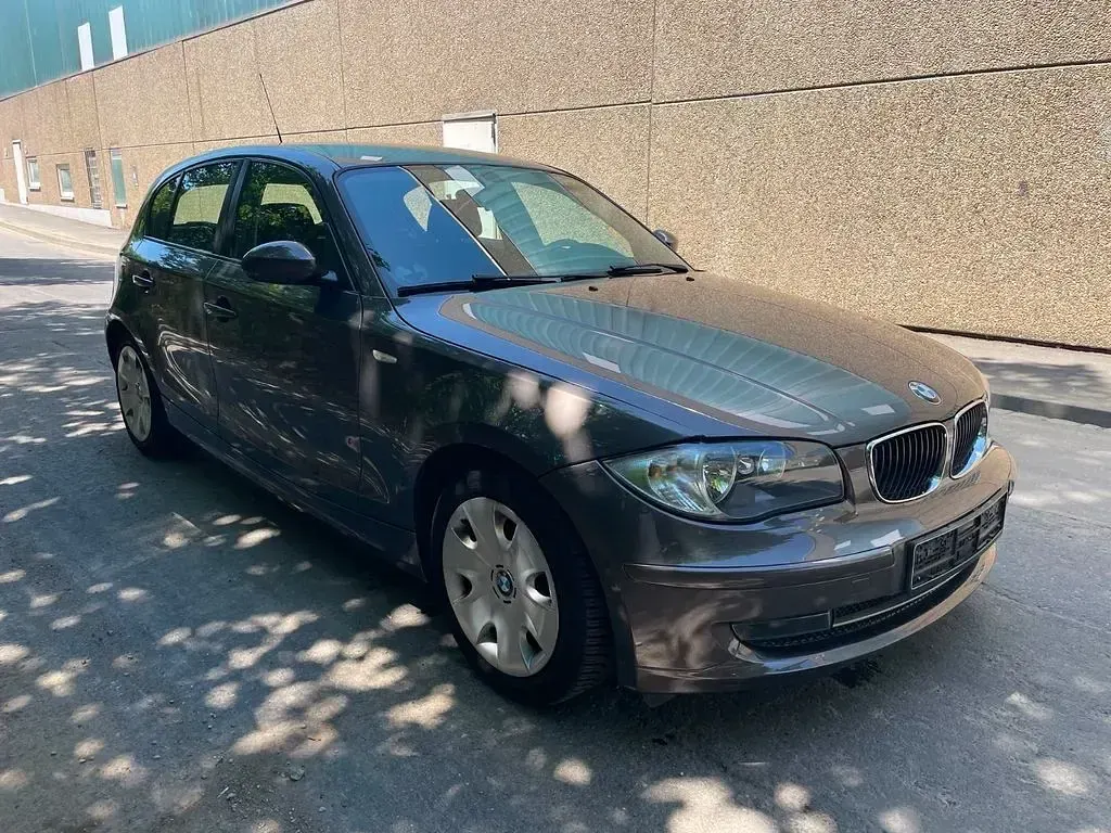 Gebraucht BMW 116 122 PS (89 kW) 2009 Braun Kleinwagen
