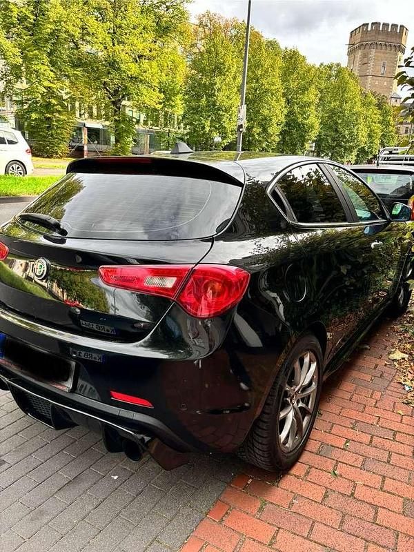 Gebraucht Alfa Romeo Giulietta 170 PS (125 kW) 2010 Kleinwagen