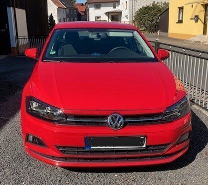 Rot Gebraucht 2018 VW Polo Comfortline Limousine | 9.800 € (Guter Preis) - Bild 1/4