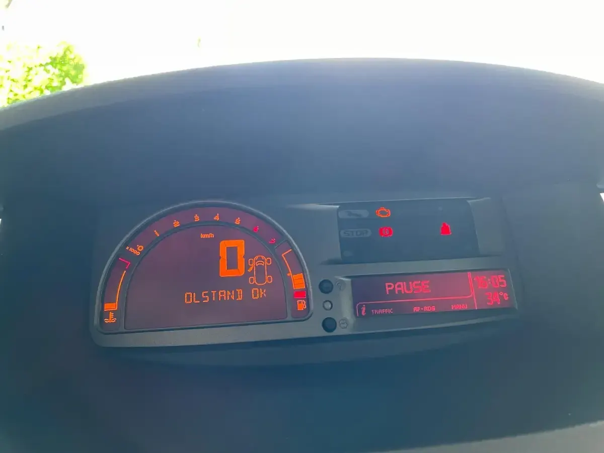 Gebraucht Renault Grand Modus Dynamique 100 PS (73 kW) 2008 Blau Van / Kleinbus