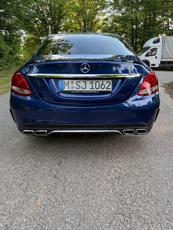 Blau Gebraucht 2015 Mercedes C200 Avantgarde Limousine | 16.200 € (Guter Preis) - Bild 1/4