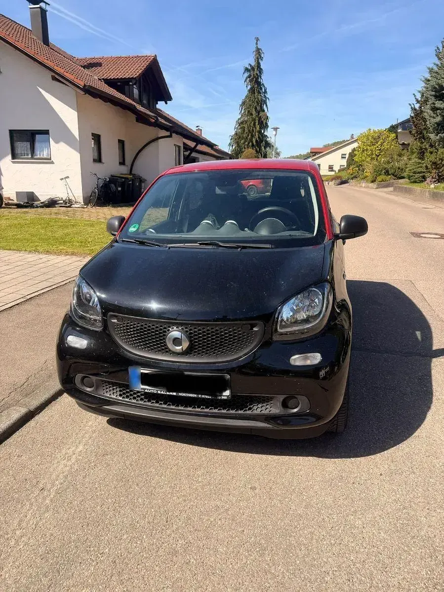 Usata Smart ForFour 90 CV (66 kW) 2018 Nero Utilitaria