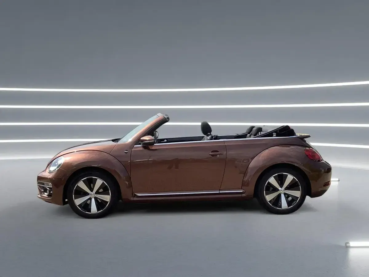 Gebraucht VW Beetle Sound 105 PS (77 kW) 2017 Braun Kleinwagen