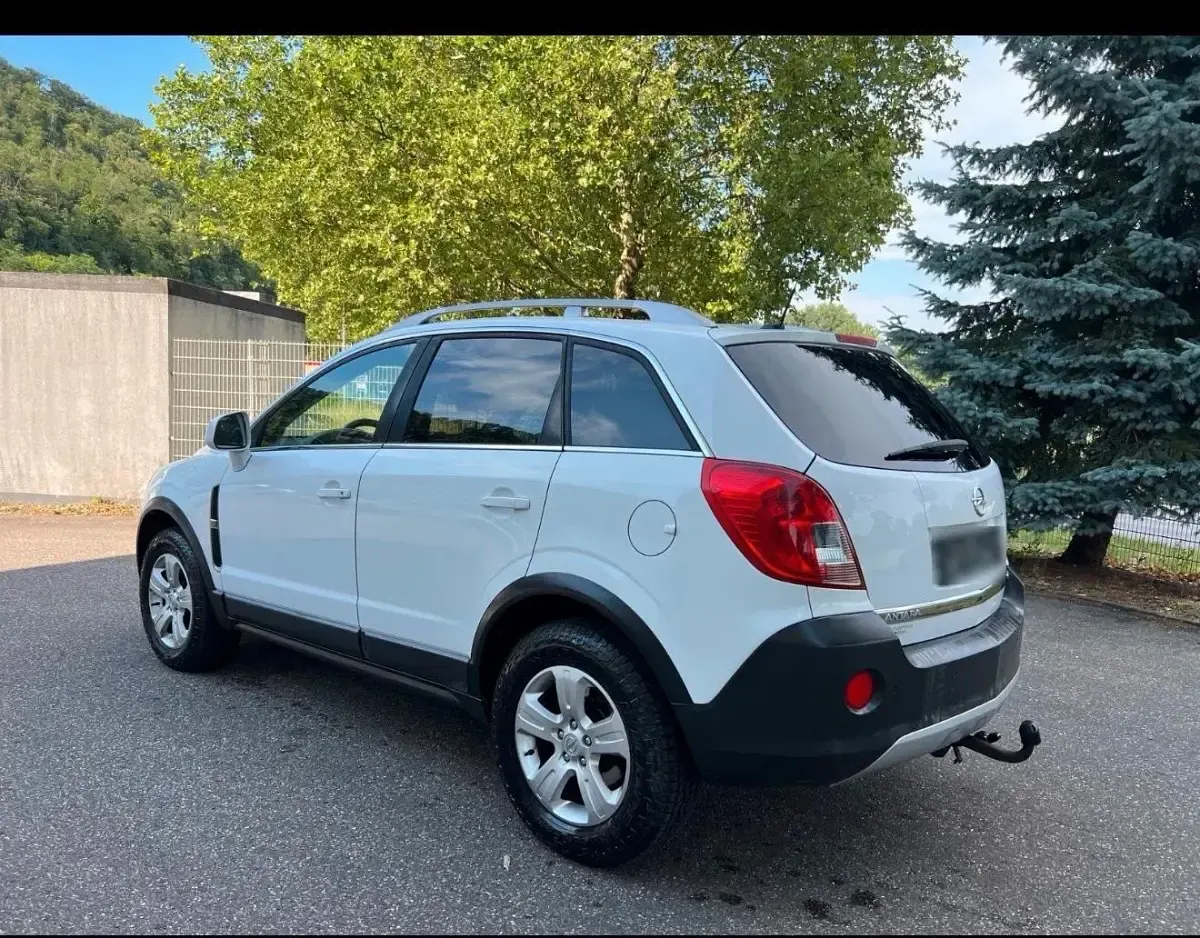 Gebraucht Opel Antara 165 PS (121 kW) 2015 Weiß SUV
