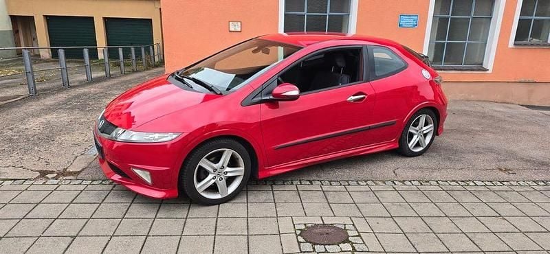 Rot Gebraucht 2011 Honda Civic Type S Limousine | 6.990 € (Fairer Preis) - Bild 1/4