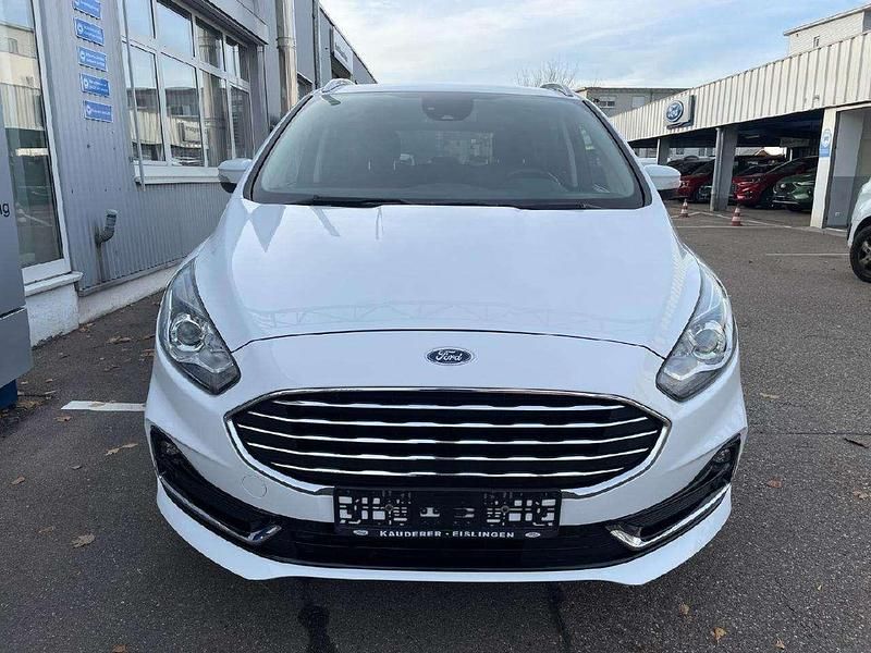 Gebraucht Ford S-MAX Titanium 190 PS (139 kW) 2021 Other Van / Kleinbus