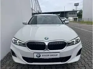 Gebraucht BMW 318 156 PS (114 kW) 2025 Weiß (alpinweiss iii) Kombi