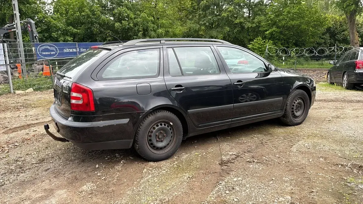 Gebraucht Skoda Octavia 160 PS (117 kW) 2008 Schwarz Kombi