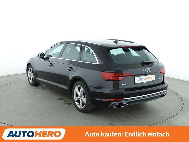 Gebraucht Audi A4 Sport 150 PS (110 kW) 2019 Schwarz Kombi
