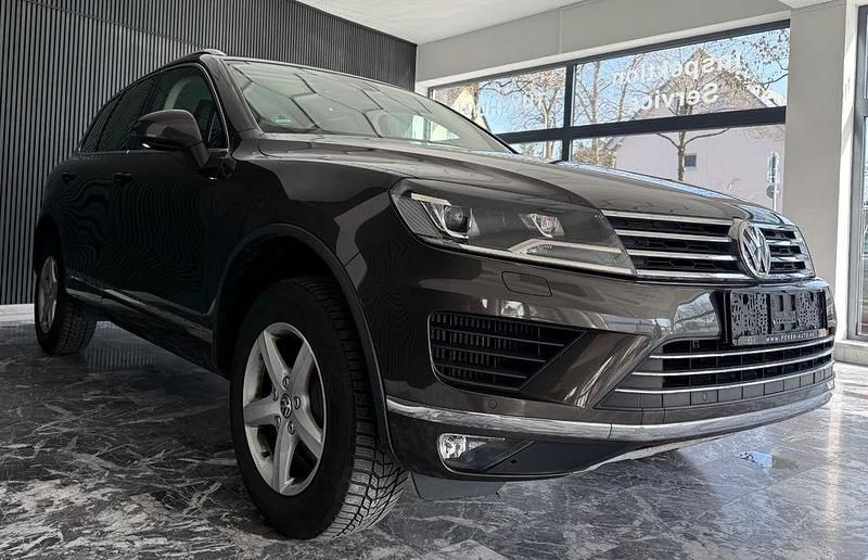Gebraucht VW Touareg Terrain Tech 262 PS (192 kW) 2016 Schwarz SUV