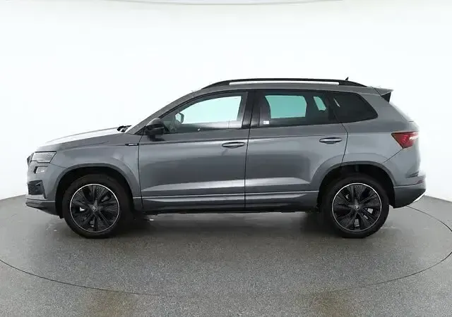 Neu Skoda Karoq SportLine 190 PS (139 kW) 2026 Andere SUV