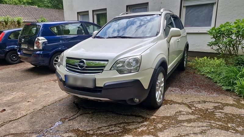 Weiß Gebraucht 2008 Opel Antara SUV | 5.000 € - Bild 1/4